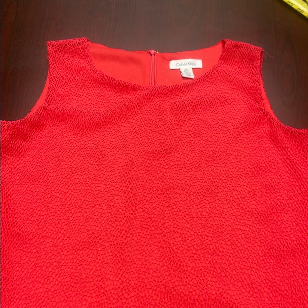 Calvin Klein Red Textured Sleeveless Top - Picture 1 of 7